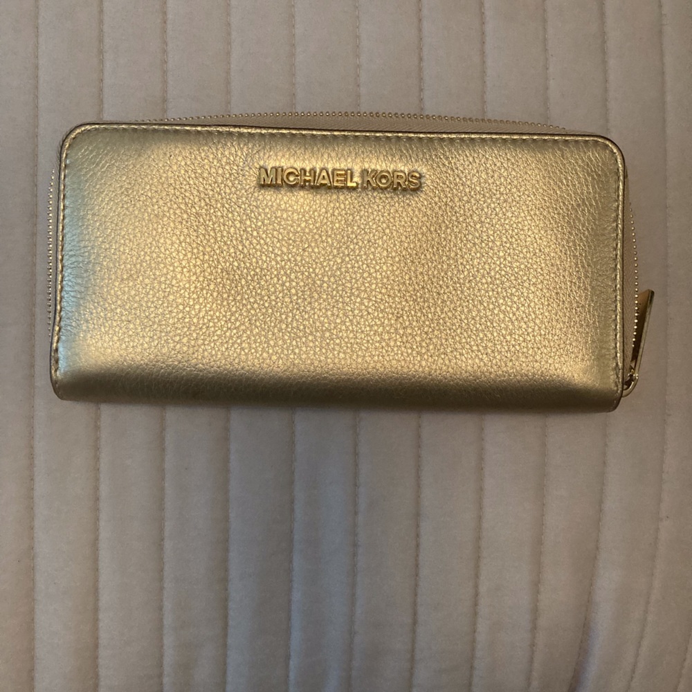Michael Kors zip around continental  leather wallet
